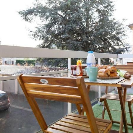 Appartement cozy: 10/15 min des Champs Élysée Sartrouville Extérieur photo