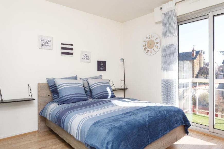 Appartement cozy: 10/15 min des Champs Élysée Sartrouville Extérieur photo