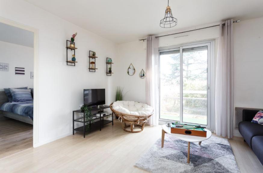 Appartement cozy: 10/15 min des Champs Élysée Sartrouville Extérieur photo